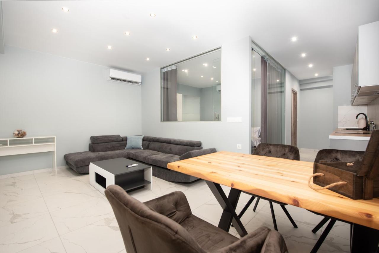 Sea & City Luxury Suite Thessaloniki Exterior foto