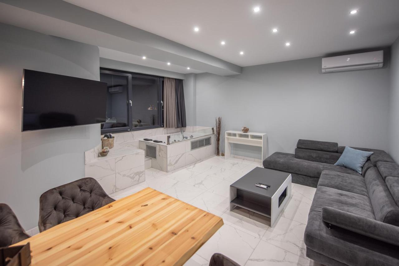 Sea & City Luxury Suite Thessaloniki Exterior foto