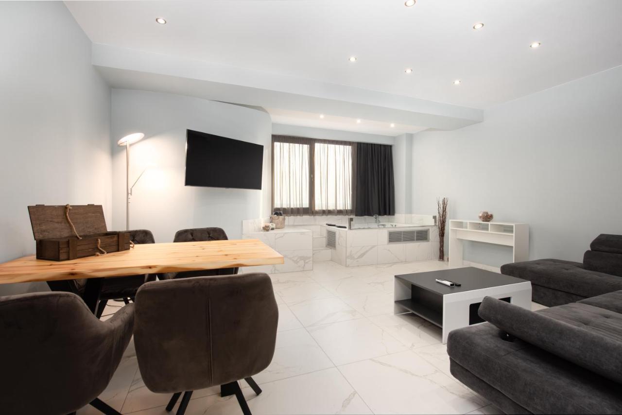 Sea & City Luxury Suite Thessaloniki Exterior foto
