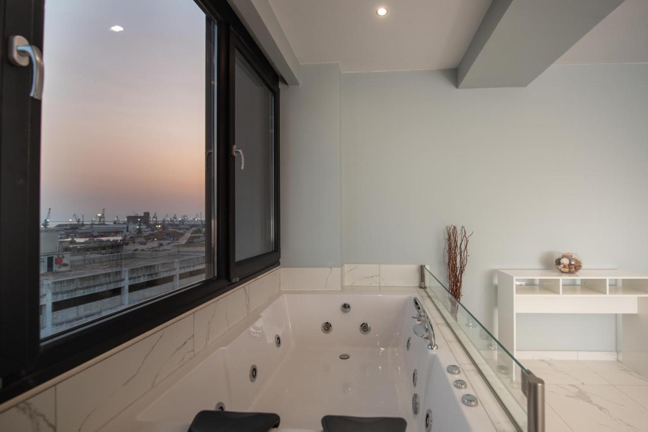 Sea & City Luxury Suite Thessaloniki Exterior foto