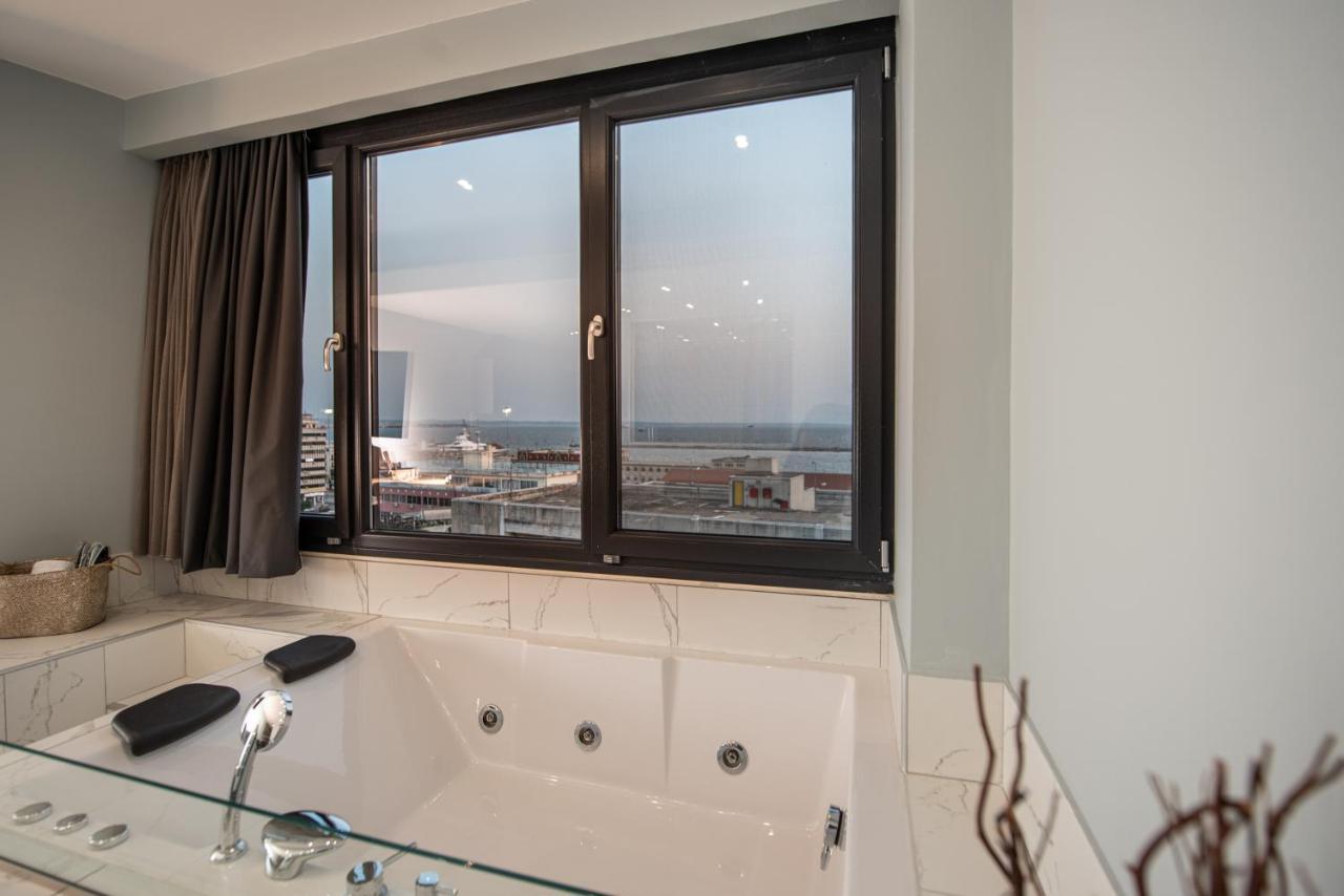 Sea & City Luxury Suite Thessaloniki Exterior foto